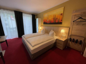 Отель Select Premium Hotel & Apartments  Дюссельдорф